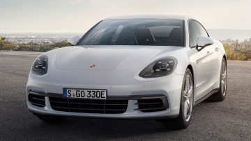 Porsche Panamera 4 E-Hybrid