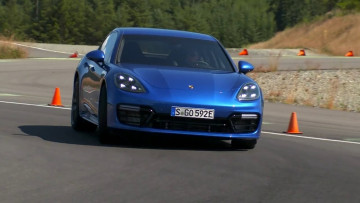 Video Porsche Panamera Turbo S E Hybird (Quelle: Porsche)