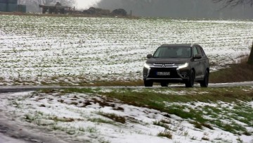 Video Mitsubishi Outlander (Quelle: SP-X)