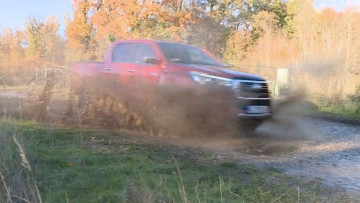 Video Toyota Hilux Fahrbericht