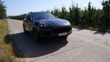 Video Porsche Cayenne Turbo S E-Hybrid