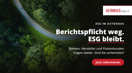 Luftaufnahme einer Straße durch den Wald. Text: Berichtspflicht weg. ESG
bleibt. Button: Jetzt informieren.