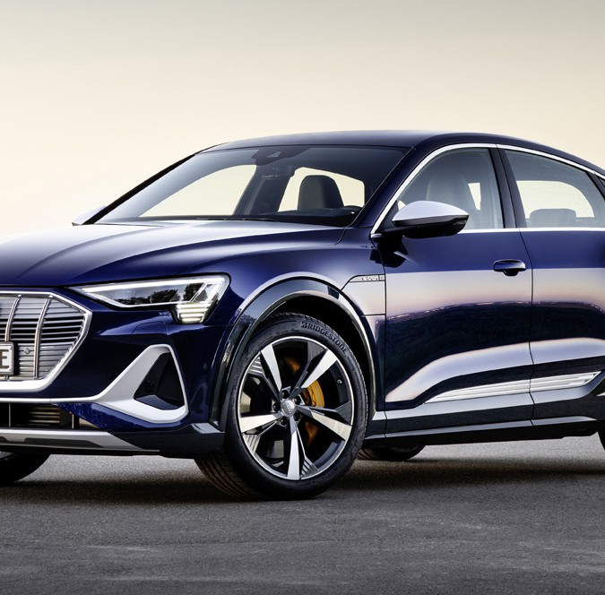 Fahrbericht Audi e tron S Sportback Aus zwei mach drei