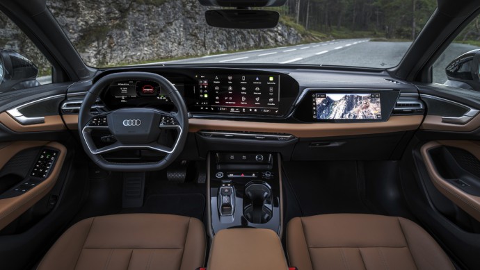 Audi A5 Avant Cockpit von hinten fotografiert