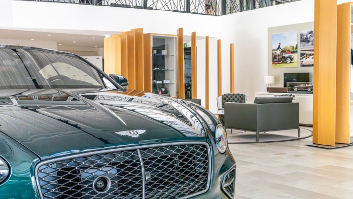 Bentley und McLaren Feser-Graf Gruppe