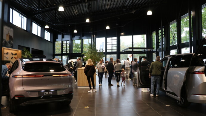 Hofmann eröffnet Xpeng-Showroom in Ingolstadt