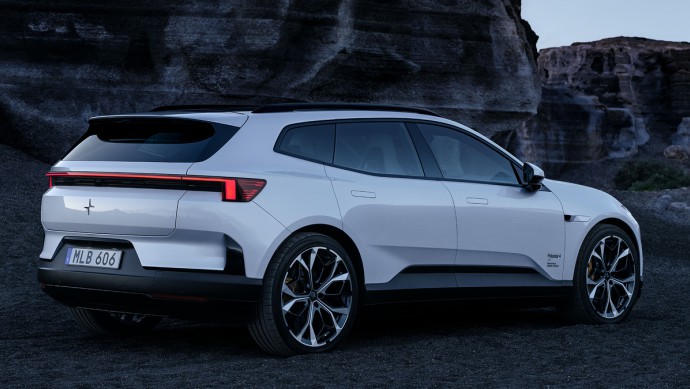 Polestar 4 SUV