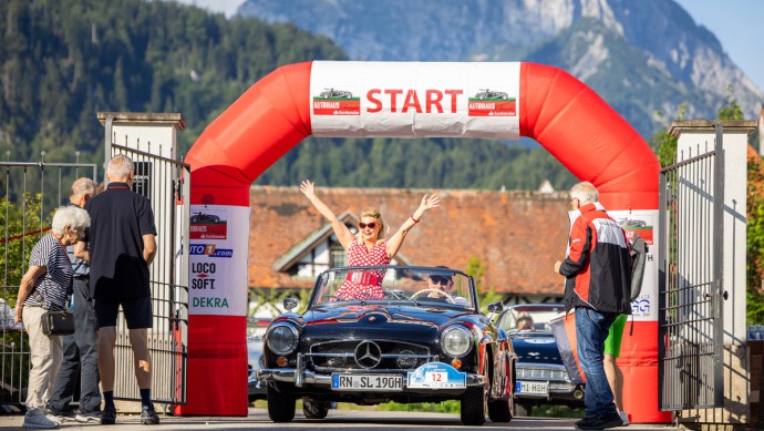 AUTOHAUS Santander Classic 2025 - Start, Warm-up und Fahrerbriefing AUTOHAUS Classic-Rallye 2025