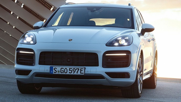 Porsche Cayenne E-Hybrid (2019)