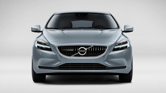 Volvo V40/V40 Cross Country (2017)