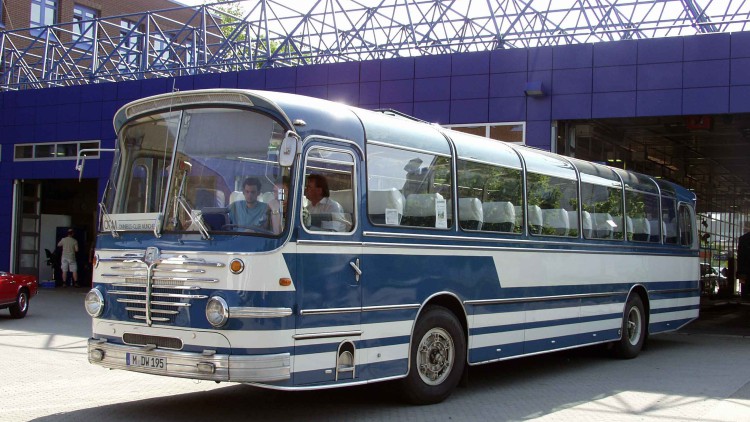 TÜV SÜD ClassiC: Kurzbewertungen jetzt auch für die ADAC-ClassicCarVersicherung Bus