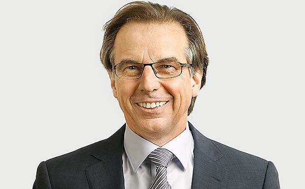 "Magische Marke": Daimler Financial Services finanziert drei Millionen Fahrzeuge Klaus Entenmann