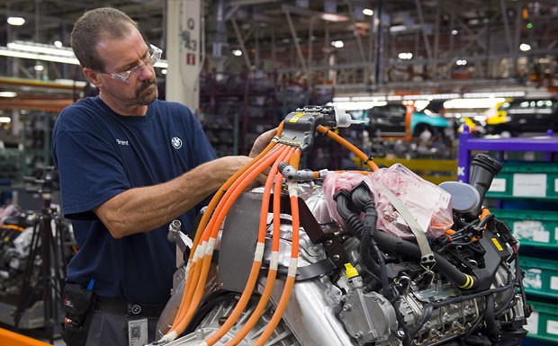 Zeitung: BMW will Zeitarbeit weiter reduzieren