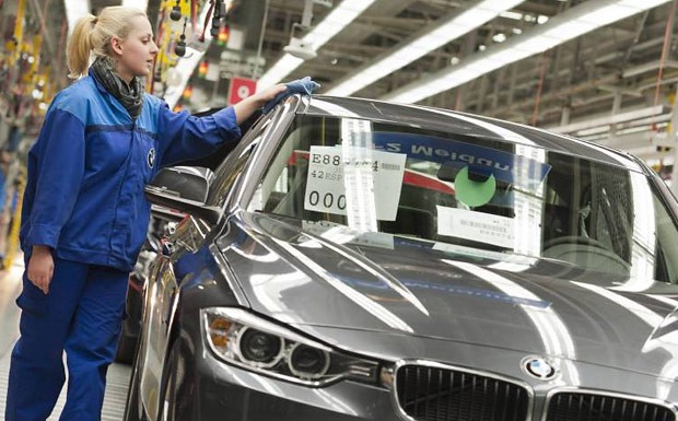 Mehr Kapazitäten: BMW prüft Bau neuer Fabriken