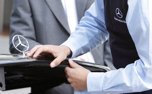 Kostenlose Fahrzeugchecks: Mercedes-Werkstatt auf Deutschland-Tour