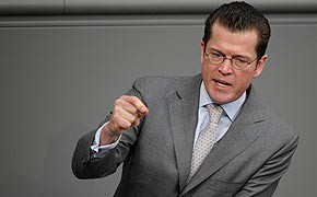 Woche der Entscheidung: Guttenberg fordert von Opel-Bietern höheren Einsatz