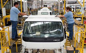Neuausrichtung: Daimler spart bei Mitsubishi Fuso Mitsubishi Fuso Werk