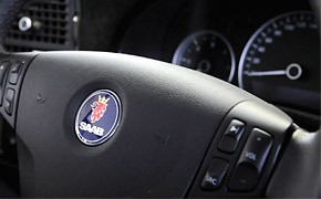 Folgen der Insolvenz: Saab will 750 Beschäftigte entlassen saab_steuer