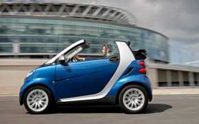 Auftakt in Berlin: Daimler geht in die Elektroauto-Offensive smart