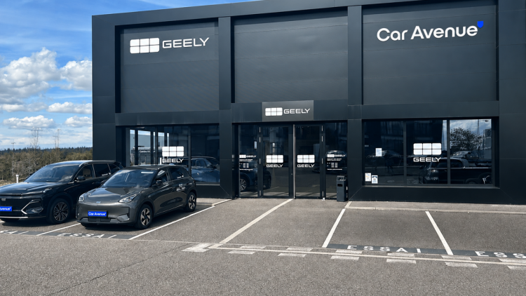 Car Avenue Geely