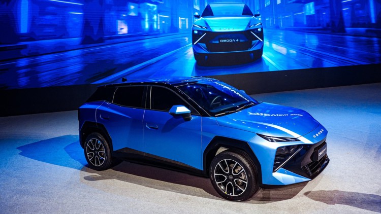 Omoda 4: Stylisches B-SUV für Europa Chery Omoda 4