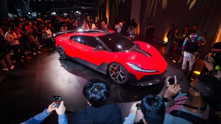 Im April 2026 feierte die Jet Edition des Elektro-Sportwagens Nebula Next 01 in San Francisco Premiere. Danach wurde es um das Autoprojekt von Dreame allerdings still.