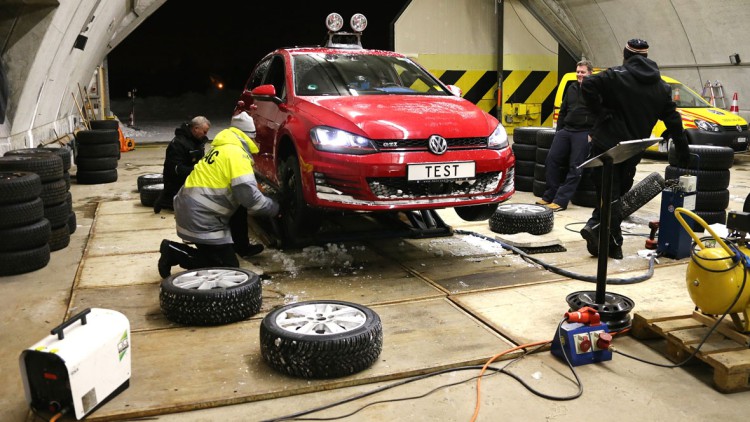 ADAC Winterreifentest 2016: Breites Mittelfeld