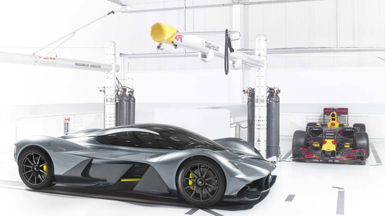 Aston Martin AM-RB 001: Hubraum statt Turbo