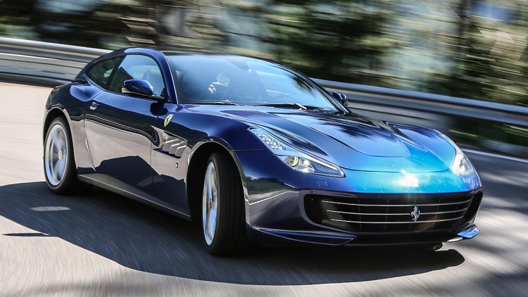 Luxus-Sportwagen: Rekordergebnis für Ferrari