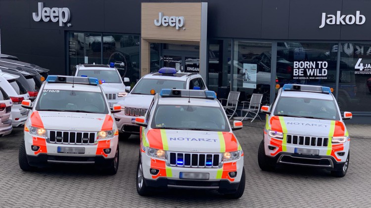 Corona-Aktion: Jeep-Autohaus Jakob unterstützt Notärzte