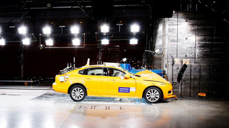 Volvo Crash-Labor: 20 Jahre Testen und Lernen für mehr Sicherheit