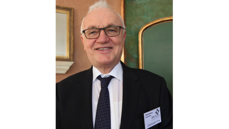 55. Deutscher Verkehrsgerichtstag: Justizrat Hans-Jürgen Gebhardt mit Goslar-Medaille geehrt