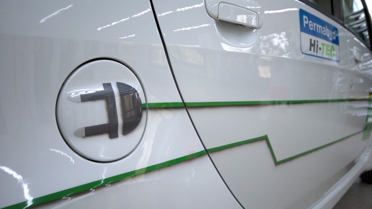 Cool trocknen: Lacktipp für E-Autos  