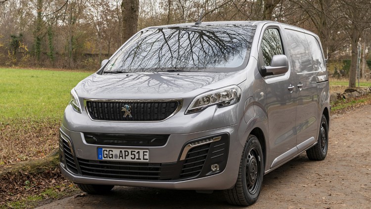 Peugeot e-Expert (2021)