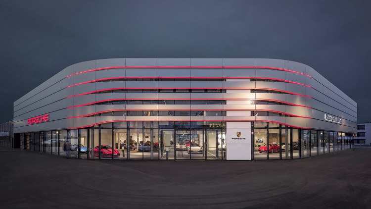 Hülpert Gruppe: Porsche-Premiere im Herzen des Ruhrgebiets