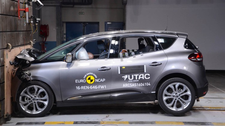 EuroNCAP-Tests: Top-Note nur mit Notbremsassistent