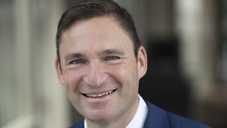 AVAG Holding: Vom Boom zur Normalität Roman-Still-2021