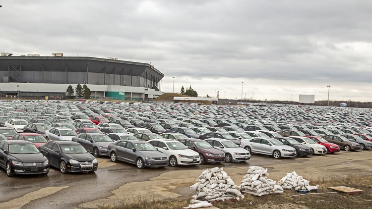 "Autofriedhöfe" in den USA: Was wird aus den Schummel-Dieseln von VW?