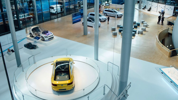 Neues Konzept: Gläserne VW-Manufaktur neu eröffnet