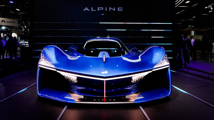 Pariser Autosalon 2022: Alternative Antriebe und Vernetzung im Fokus