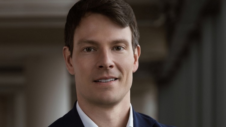 ALD Automotive, Alexander Lutz