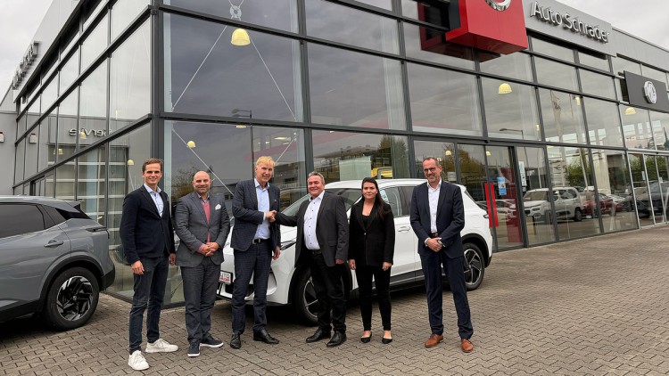 V.l.n.r. Fritz Tiemeyer, Christian Simon, Heinz-Dieter Tiemeyer, Sven Schrader, Carina Schrader, Michael Evers