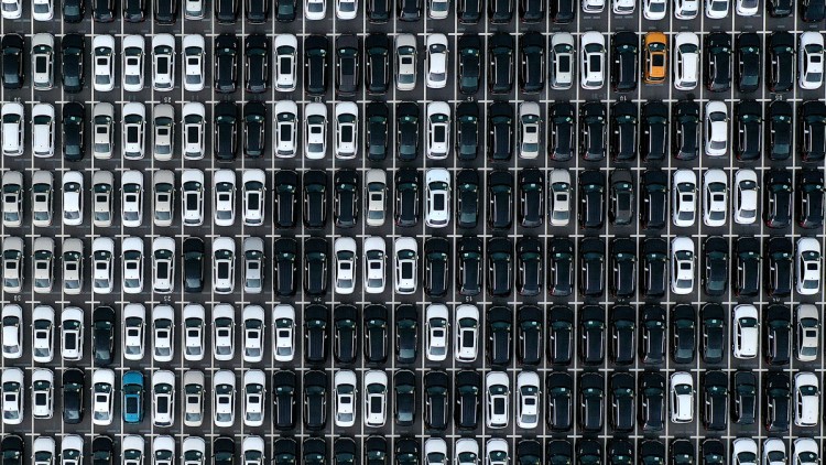 Autos_am_Hafen_China_Yao Jianfeng_XinHua_dpa_89219267