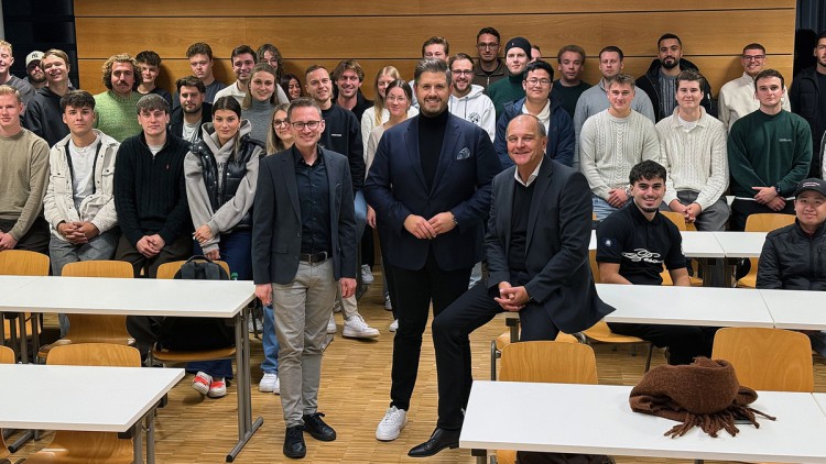 Prof. Benedikt Maier, Tobias Münch und Ralph M. Meunzel