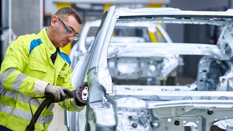 BMW, Produktion
