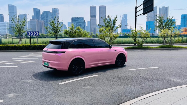 China Verkehr Stau Straße SUV Skyline