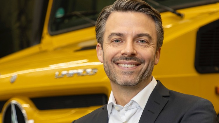 Dennis Kinzelmann, Mercedes-Benz Trucks