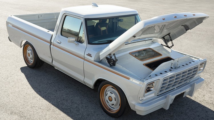 Ford F-100 E-Motor