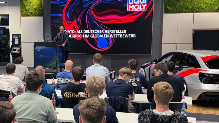 Forum Automotive mit Liqui Moly-Geschäftsführer Günter Hiermaier