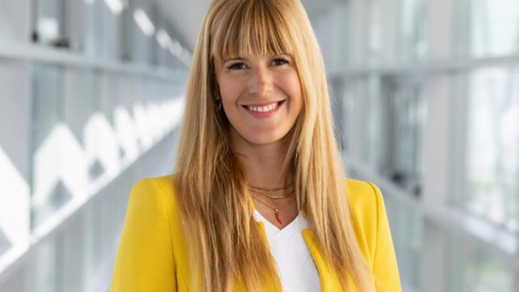Franziska Queling, Stellantis